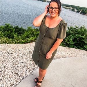 Comfortable plus and curve green hunter dress